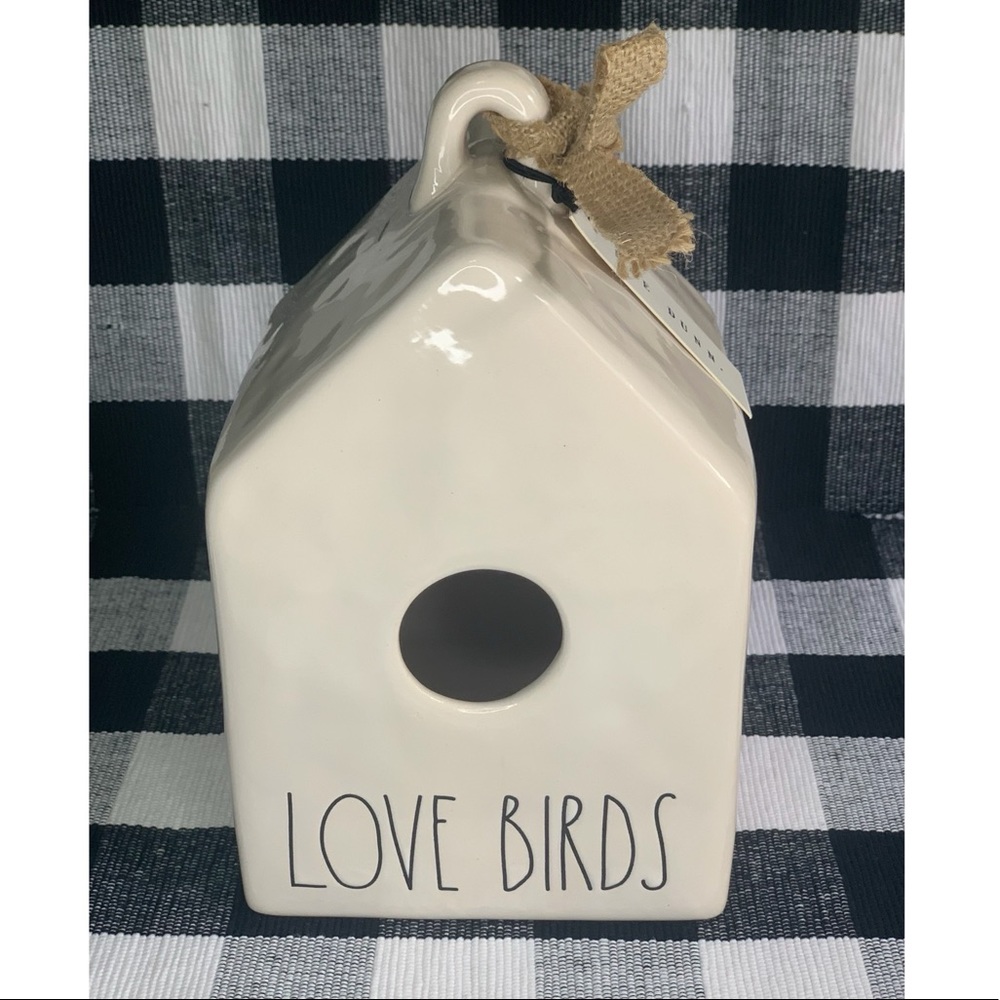 NWT- Rae Dunn “LOVE BIRDS” New Birdhouse Ceramic Large 🕊🏠